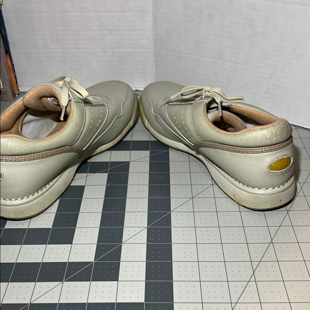 Rockport Women's Athletic Shoes - Cream and Tan - Picture 3 of 7